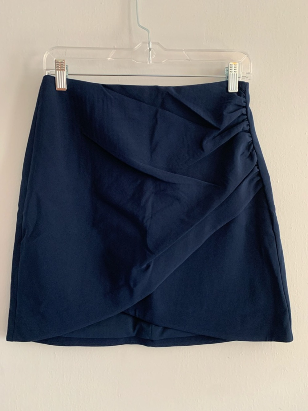 ALICE + OLIVIA Navy Draped Wrap Mini Skirt